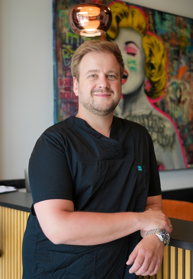 Dr. Akos Kramos, MoreBeauty Ordination Hartberg